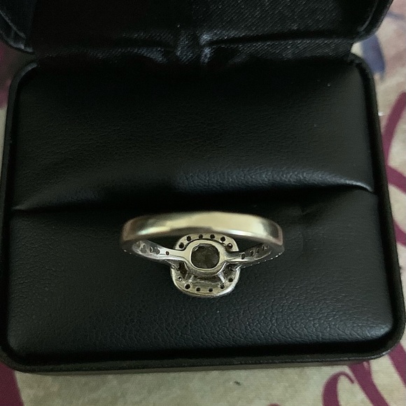 ℭ𝔥𝔞𝔯𝔩𝔢𝔰 & ℭ𝔬𝔩𝔳𝔞𝔯𝔡 ℜ𝔦𝔫𝔤 💍 - Picture 3 of 6